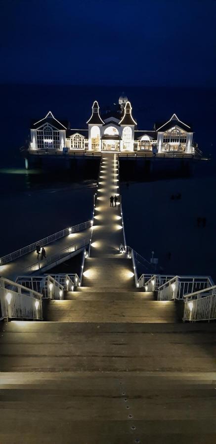 Eine Schoene 3-Zimmer-Wohnung Mit Ostsee-Zugang! Juliusruh Exterior photo